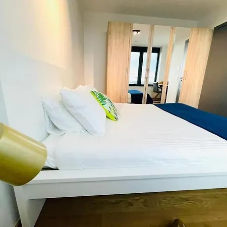 1 Bedroom Flat In Center With Spa,gym,terrace&parking-23